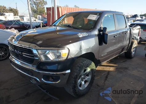 2021 Ram 1500 Big Horn 4X2 5'7 Box из США, поврежденный, VIN 1C6RREFT4MN609846